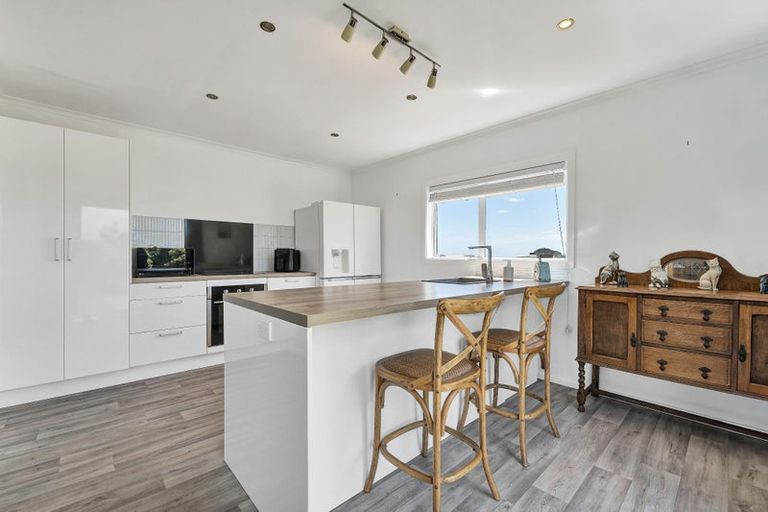 Photo of property in 282 Warea Road, Warea, New Plymouth, 4381