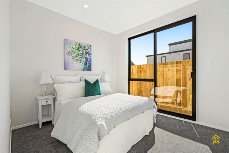 Photo of property in 50 Myland Drive, Hobsonville, Auckland, 0616