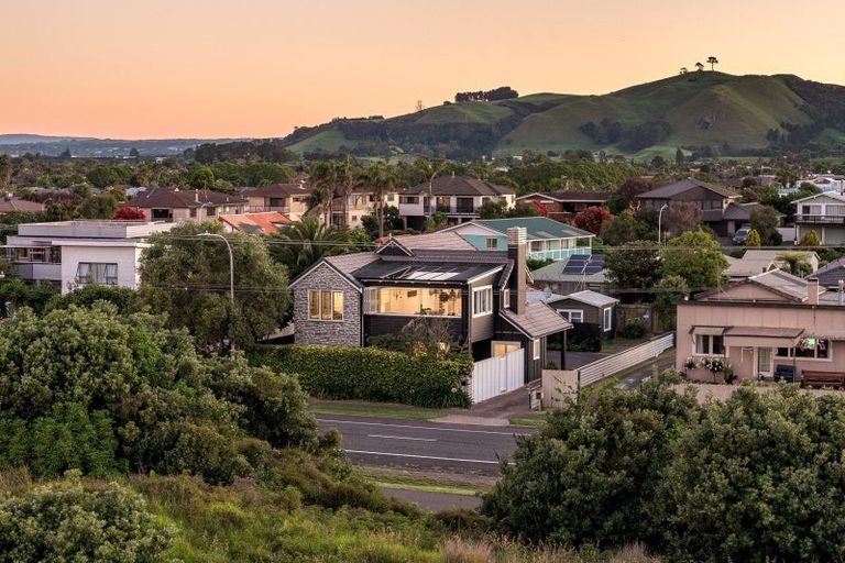 Photo of property in 634a Papamoa Beach Road, Papamoa Beach, Papamoa, 3118