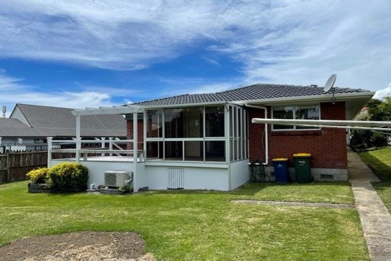 Photo of property in 3/5 Dodson Avenue, Milford, Auckland, 0620