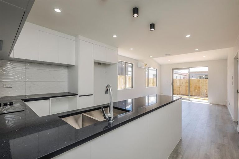 Photo of property in 42 Clayden Shuttleworth Street, Papakura, 2110