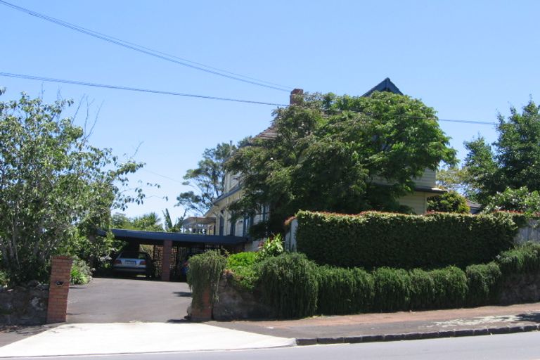 Photo of property in 23 Ladies Mile, Remuera, Auckland, 1050