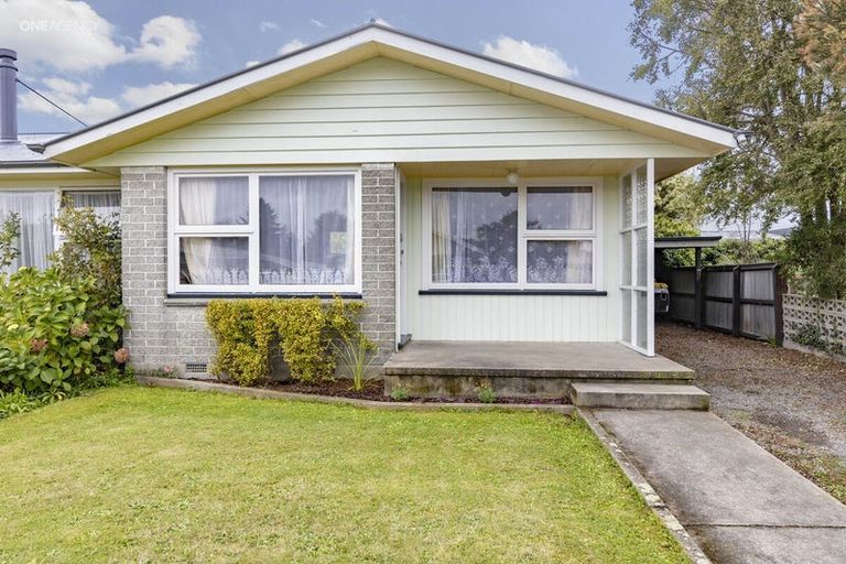 Photo of property in 4a Weston Place, Rangiora, 7400
