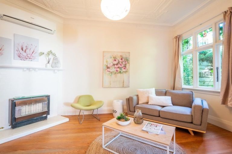 Photo of property in 2 Marlow Street, Saint Kilda, Dunedin, 9012