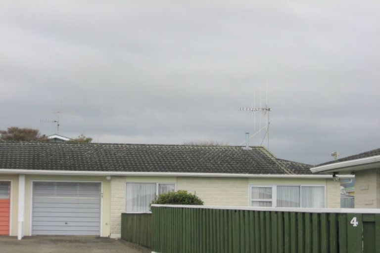 Photo of property in 60d Winchester Street, Levin, 5510