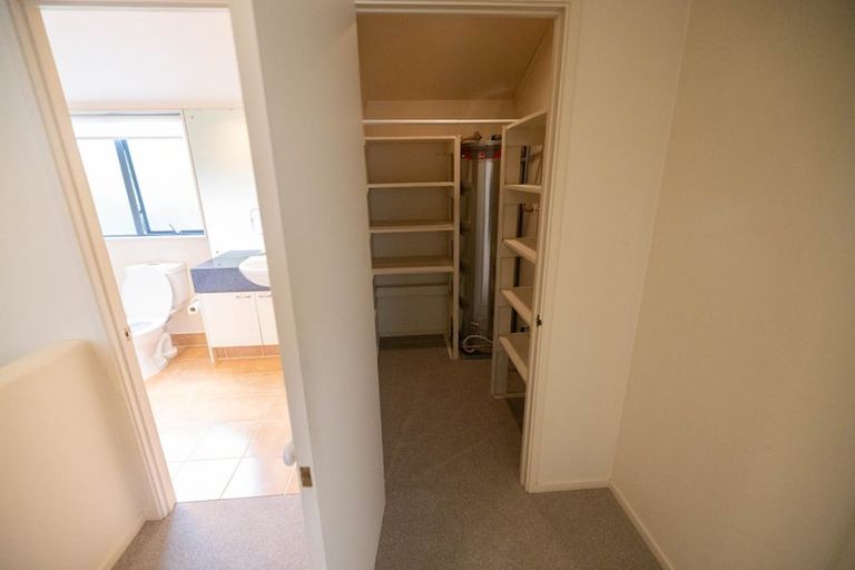 Photo of property in 45d Redoubt Road, Goodwood Heights, Auckland, 2105