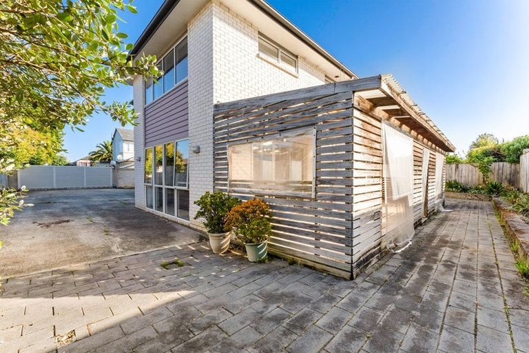 Photo of property in 37a Dominion Street, Takapuna, Auckland, 0622