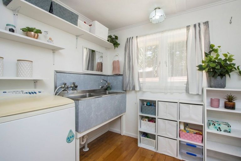 Photo of property in 16g Church Street, Katikati, 3129