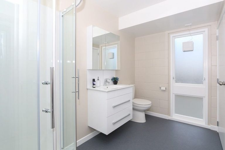 Photo of property in 1/23 Campbell Street, Karori, Wellington, 6012