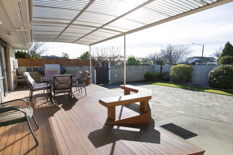 Photo of property in 165 Tait Drive, Greenmeadows, Napier, 4112