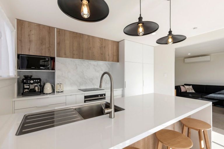 Photo of property in 46 Doralto Road, Frankleigh Park, New Plymouth, 4310