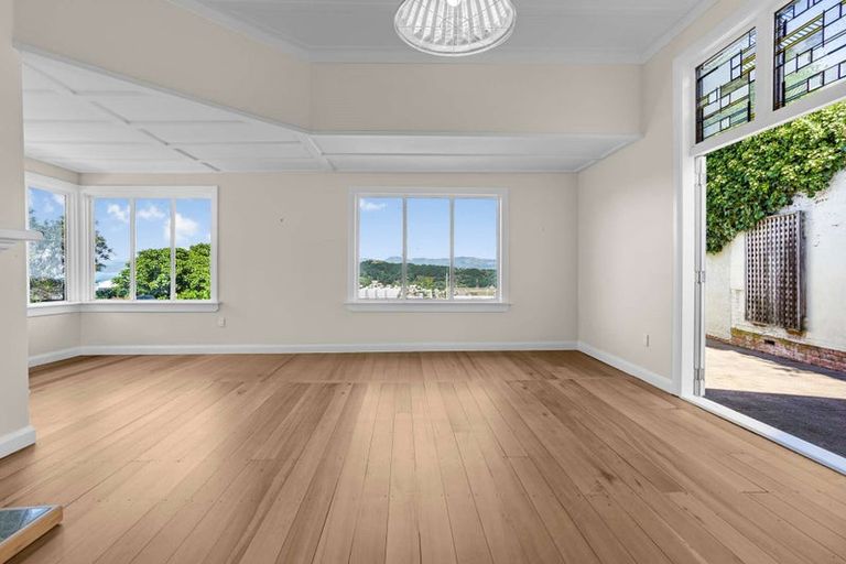 Photo of property in 35 Central Terrace, Kelburn, Wellington, 6012