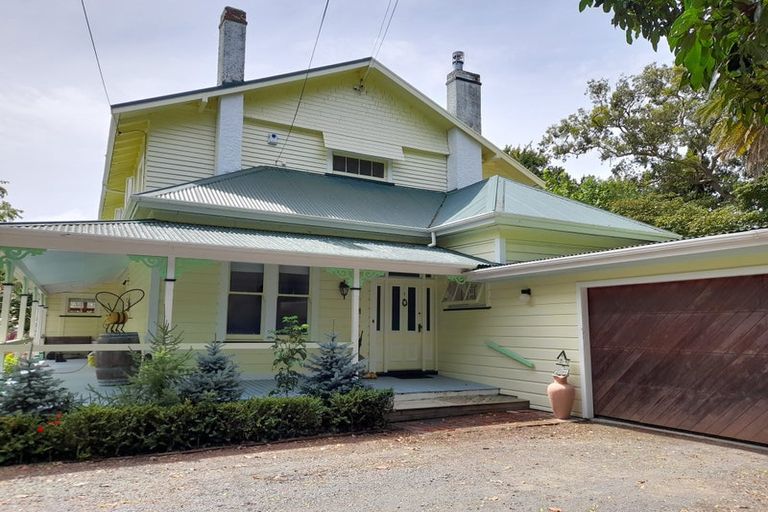 Photo of property in 7 Calico Line, Marton, 4710