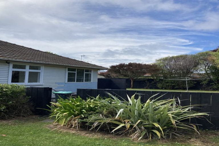 Photo of property in 5 Blake Street, New Brighton, Christchurch, 8061