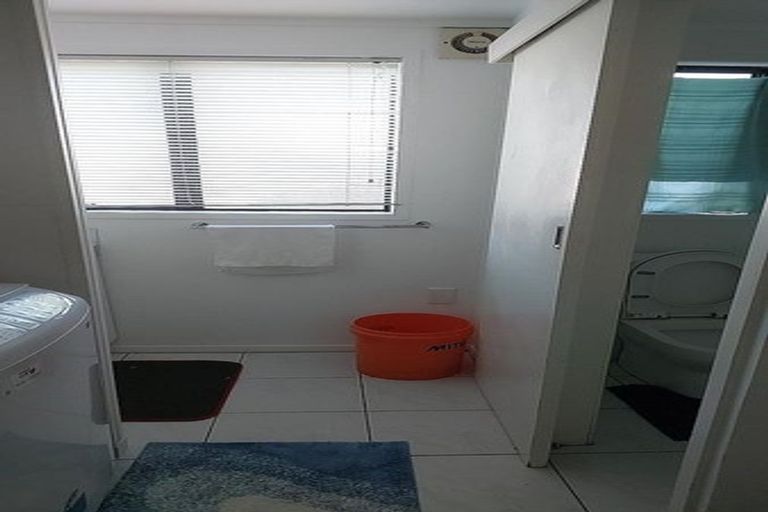 Photo of property in 7/10 Ridge Road, Howick, Auckland, 2014
