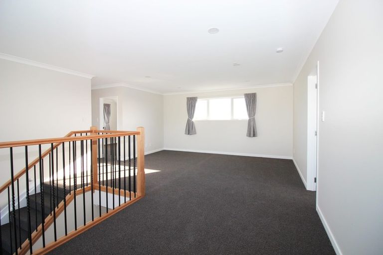 Photo of property in 80 Jeroboam Loop, Kumeu, 0810