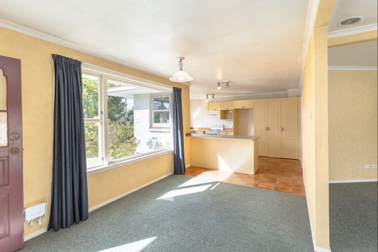 Photo of property in 13 Armstrong Avenue, Carterton, 5713