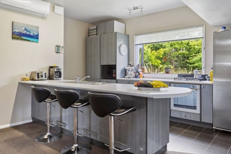 Photo of property in 58 Victoria Street, Oxford, 7430