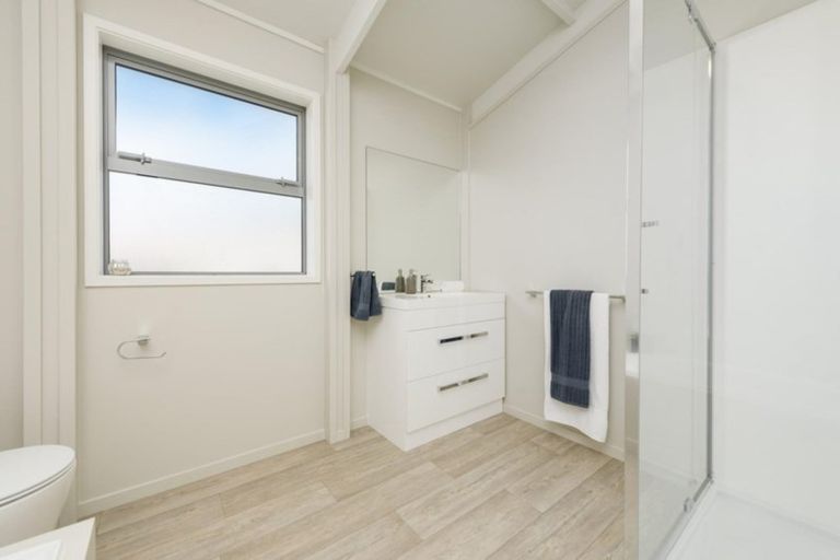 Photo of property in 72 Links Avenue, Mount Maunganui, 3116