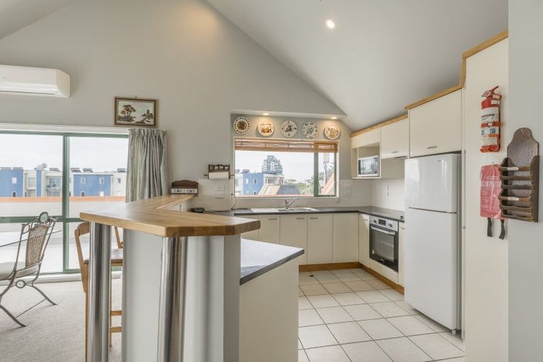 Photo of property in 3b/25 Maclean Street, Paraparaumu Beach, Paraparaumu, 5032