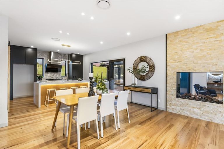 Photo of property in 118 Lisle Farm Drive, Pukekohe, 2120