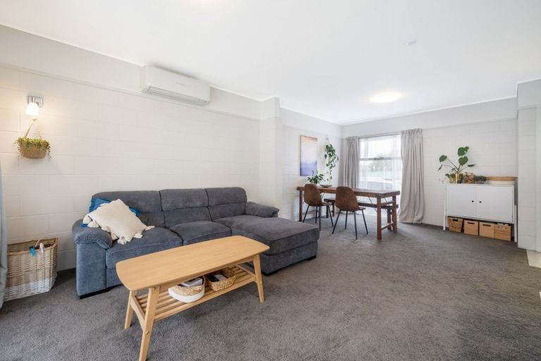 Photo of property in 1-2/19 Pegler Drive, Howick, Auckland, 2014