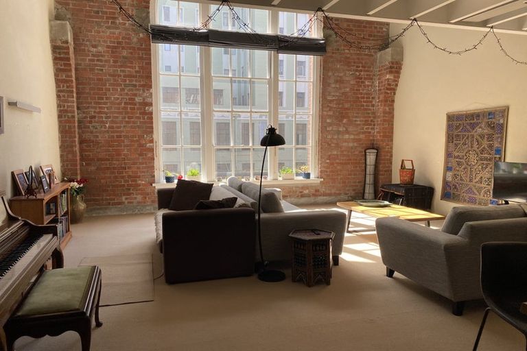 Photo of property in Waterloo Quay Apartments, 216/28 Waterloo Quay, Pipitea, Wellington, 6011