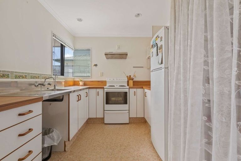 Photo of property in 22 Kesteven Avenue, Parkvale, Tauranga, 3112