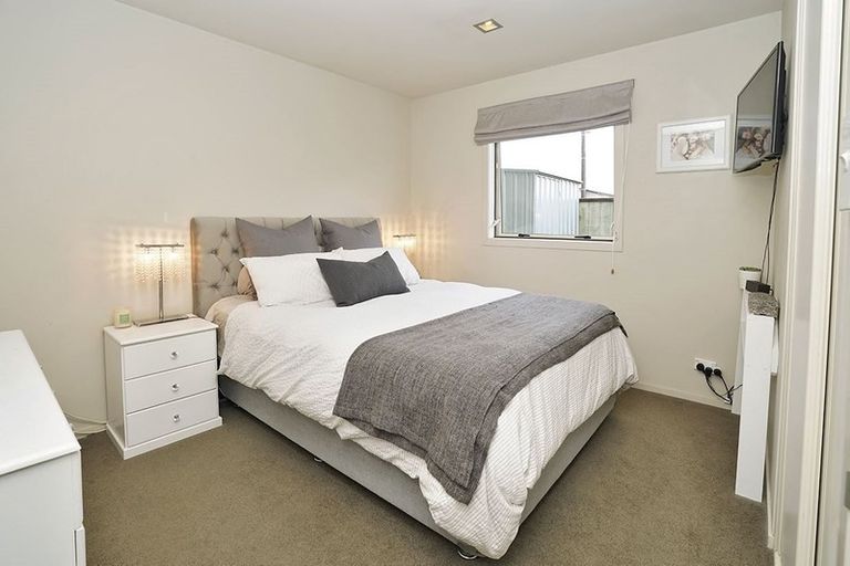 Photo of property in 21c Lyon Street, Frankton, Hamilton, 3204