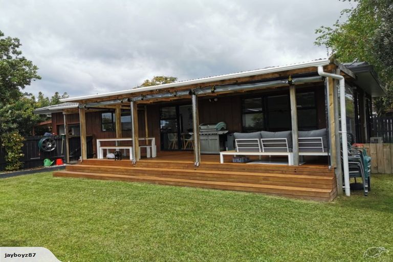 Photo of property in 7 Ruby Place, Orewa, 0931