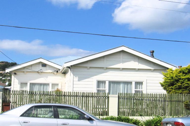 Photo of property in 32 Stone Street, Miramar, Wellington, 6022