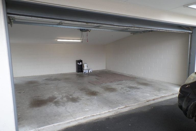 Photo of property in 39a Dickens Street, Addington, Christchurch, 8024