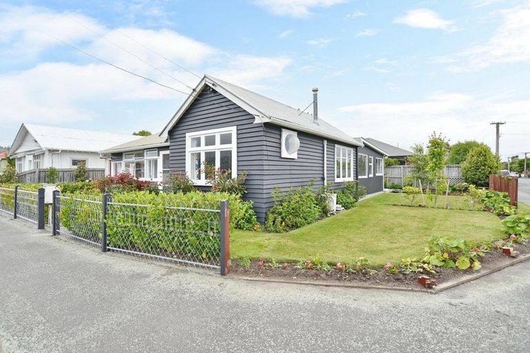 Photo of property in 72 Bamford Street, Woolston, Christchurch, 8023