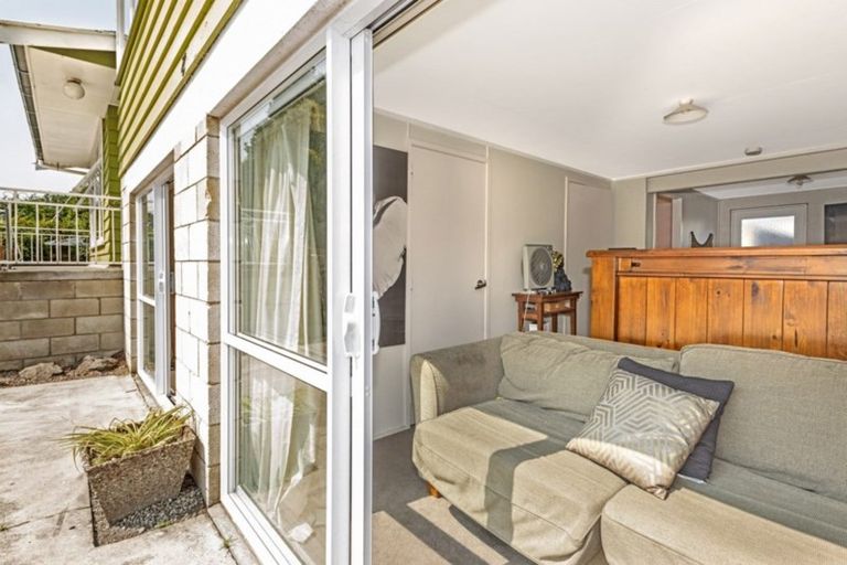 Photo of property in 76 Lytton Road, Te Hapara, Gisborne, 4010
