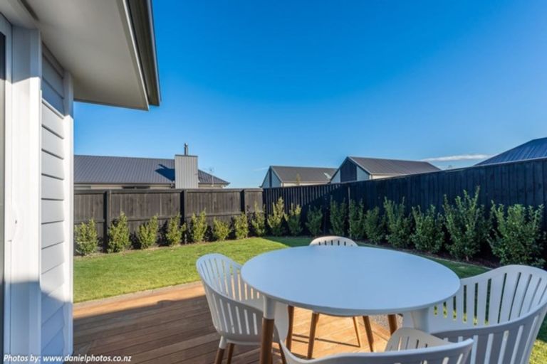 Photo of property in 19 Kingsdowne Drive, West Melton, 7618