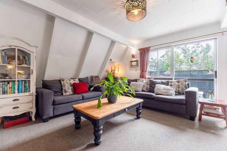 Photo of property in 187b Te Moana Road, Waikanae, 5036