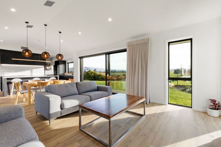 Photo of property in 1/48 Livingstone Road, Ngahinapouri, Hamilton, 3290