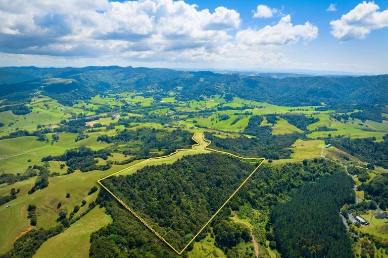 Photo of property in 68b Ward Road, Matakana, 0985