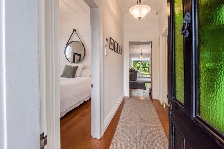 Photo of property in 6 Kapai Road, Devonport, Auckland, 0624