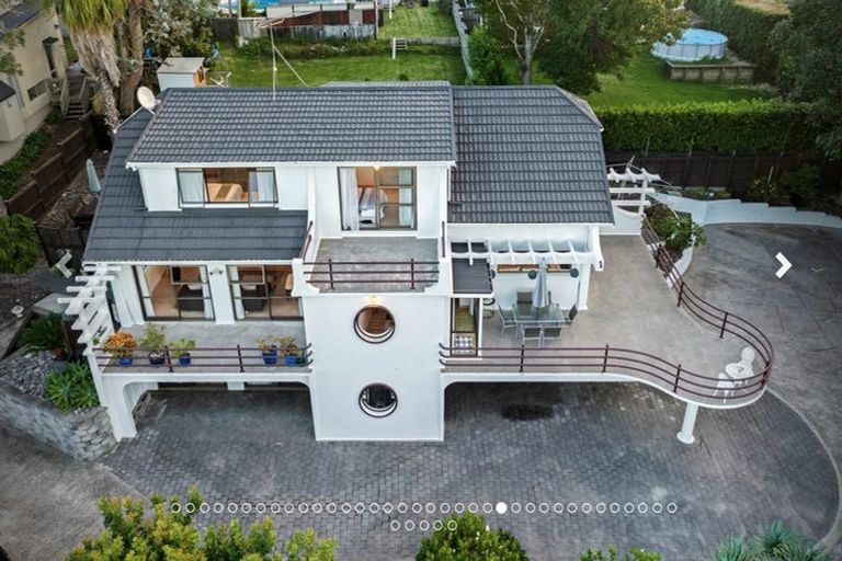 Photo of property in 10 Castleton Drive, Howick, Auckland, 2014