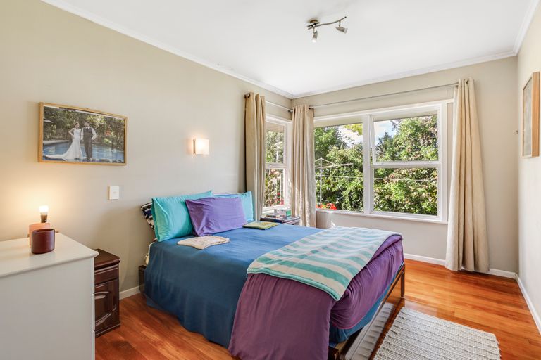 Photo of property in 19 Ellen Street, Manurewa East, Auckland, 2102