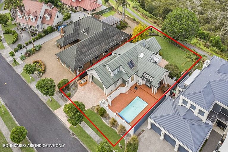 Photo of property in 82 Glenross Drive, Wattle Downs, Auckland, 2103