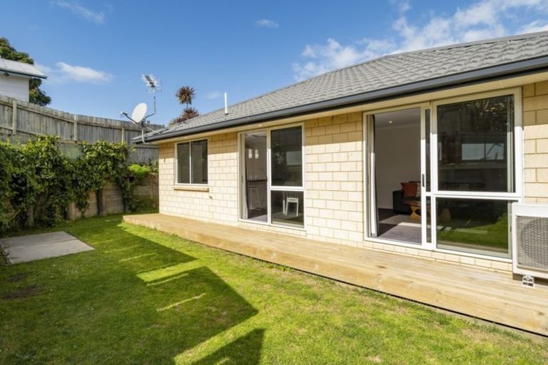 Photo of property in 14b Dunton Drive, Welcome Bay, Tauranga, 3112