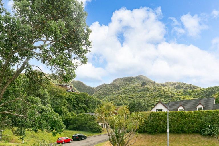 Photo of property in 18a Vasanta Avenue, Ngaio, Wellington, 6035