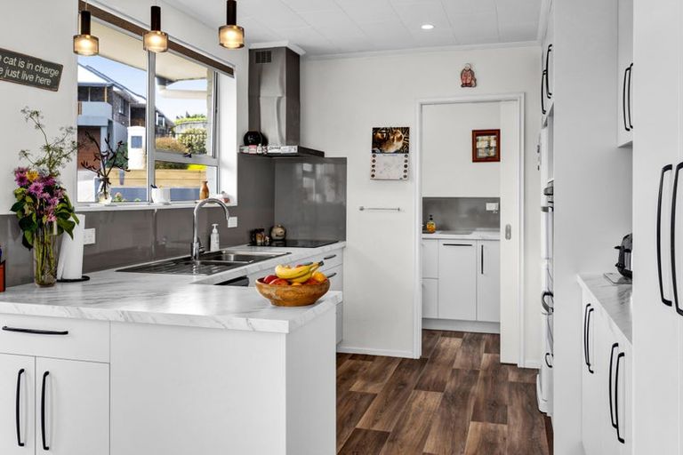 Photo of property in 145 Parklands Avenue, Bell Block, New Plymouth, 4312