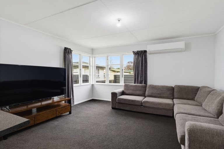 Photo of property in 28 Leeds Street, Milson, Palmerston North, 4414