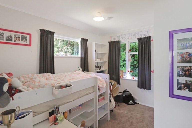 Photo of property in 79 Thomas Street, Stokes Valley, Lower Hutt, 5019