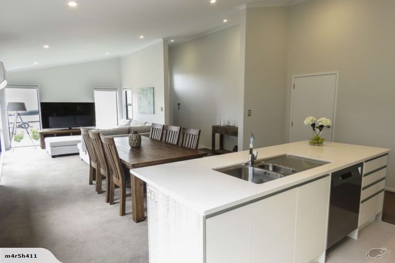 Photo of property in 9 Barcliff Terrace, Gulf Harbour, Whangaparaoa, 0930