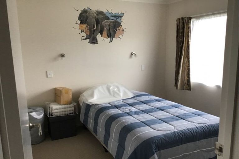 Photo of property in 100 Barry Avenue, Cromwell, 9310