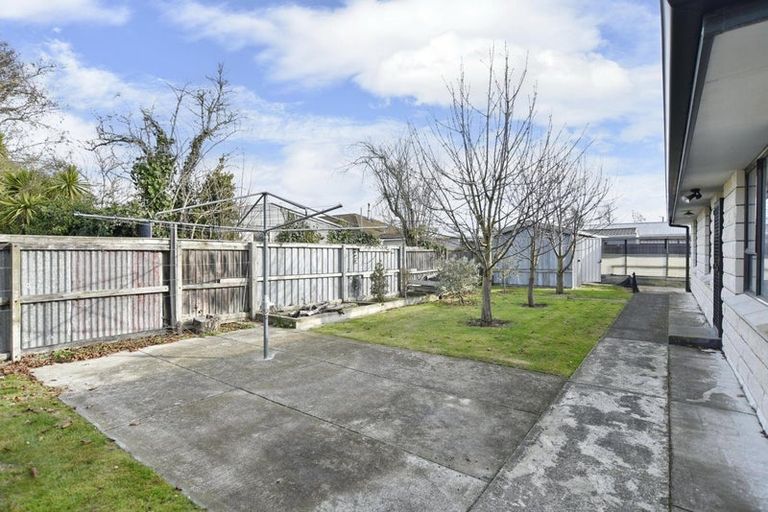 Photo of property in 23 Mackworth Street, Woolston, Christchurch, 8062